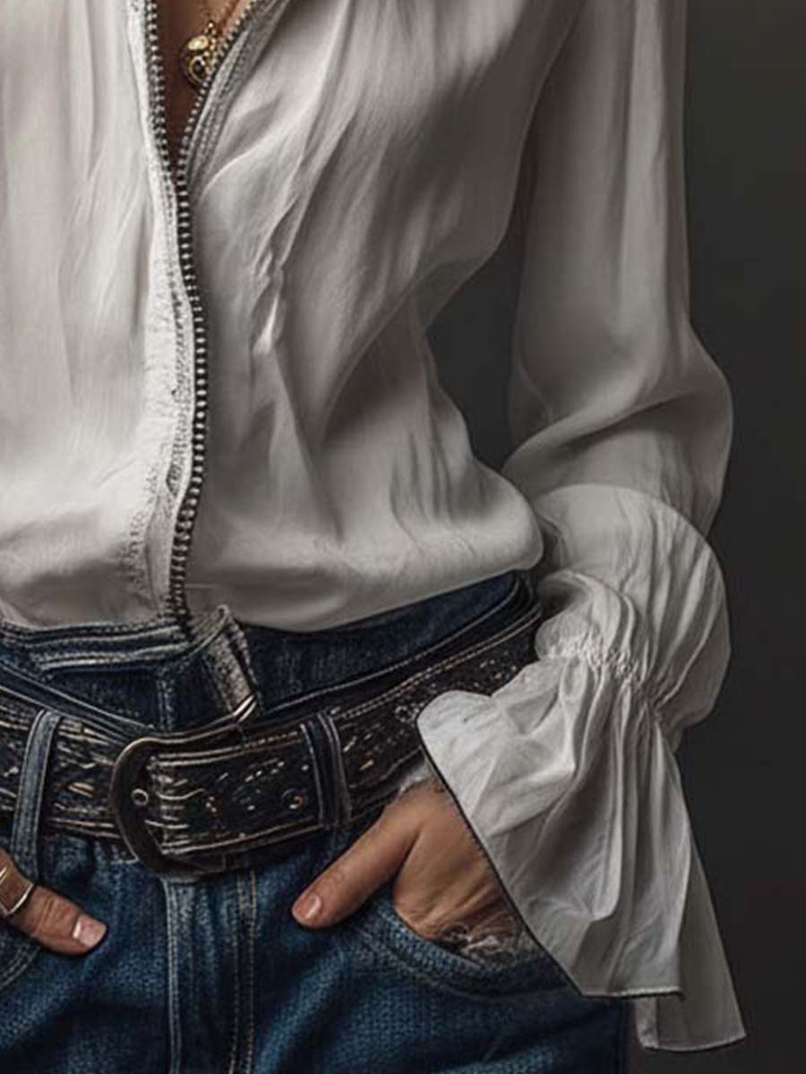 Ana · White Blouse with Ruffles and Zipper